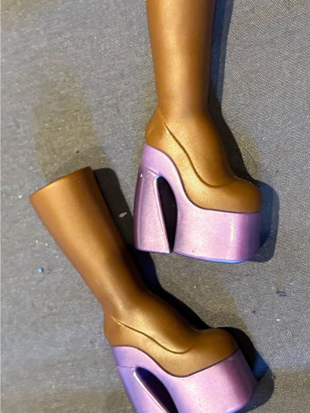 Alwayz Bratz - Yasmin’s Brown and Purple Platform Boots - Picture 2 of 2